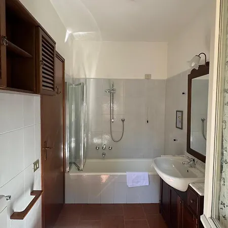 Bellagio, Grigna & Διαμέρισμα *