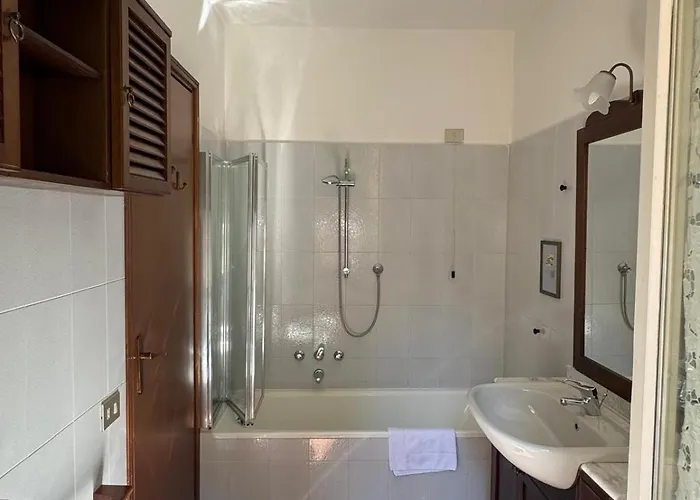 Bellagio, Grigna & דירה *